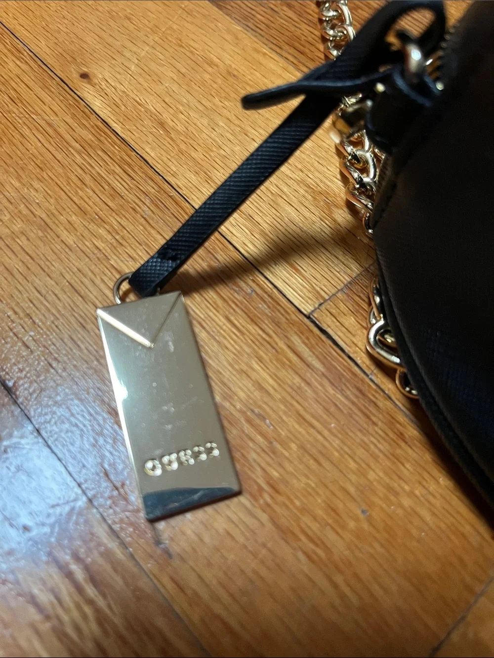 GUESS Black Heart Crossbody with Gold Chain Detail
